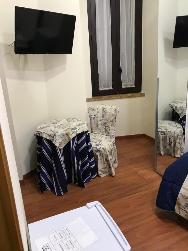 Standard Single Room,769737322:JPEG